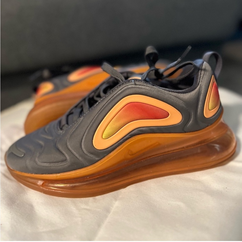 Nike Air Max 720 Black and Orange Gradient Sneakers
